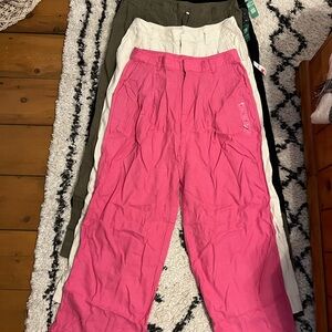 Bundle of 4 pleated linen wide leg trousers